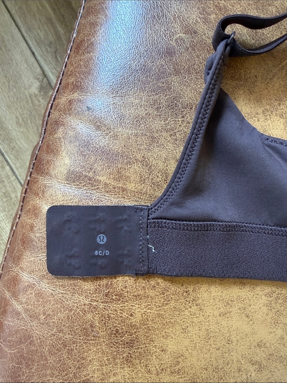 Lululemon In Alignment Straight-Strap Bra Light Support 6 C/D Cup French Press - Picture 5 of 6
